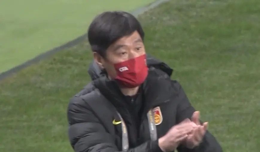 你......萧常乾没想到，萧常坤一下子戳中了自己心里最害怕的那一块，顿时气急败坏的骂道：萧常坤，你不要在这里揣测我老婆。
